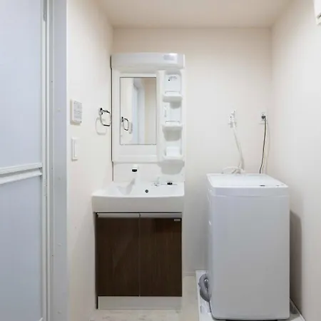 Crest Court Kagurazaka Apartment Tokyo Exterior photo
